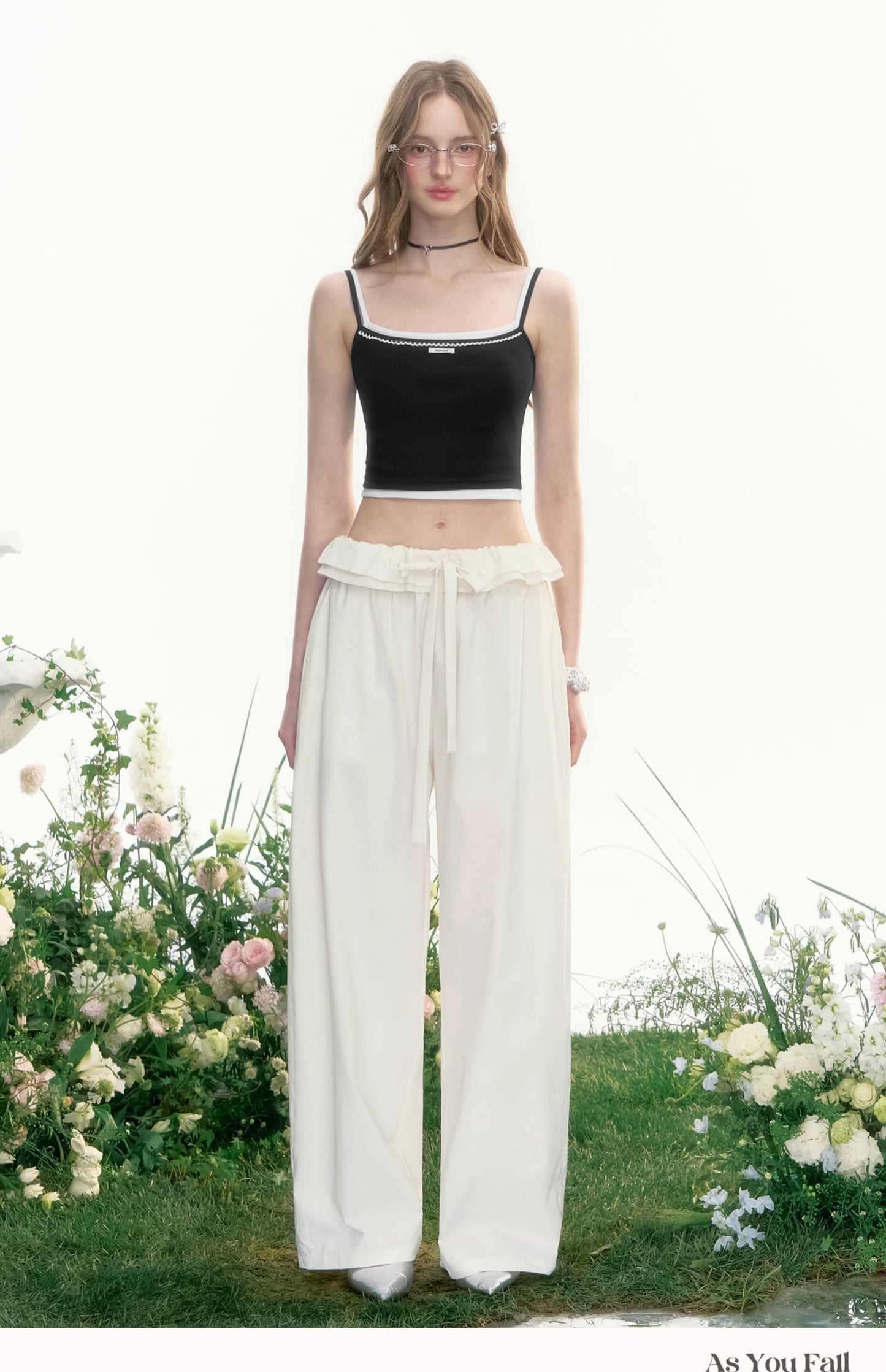 Ruffled Waist Wide-Leg Curved Trousers