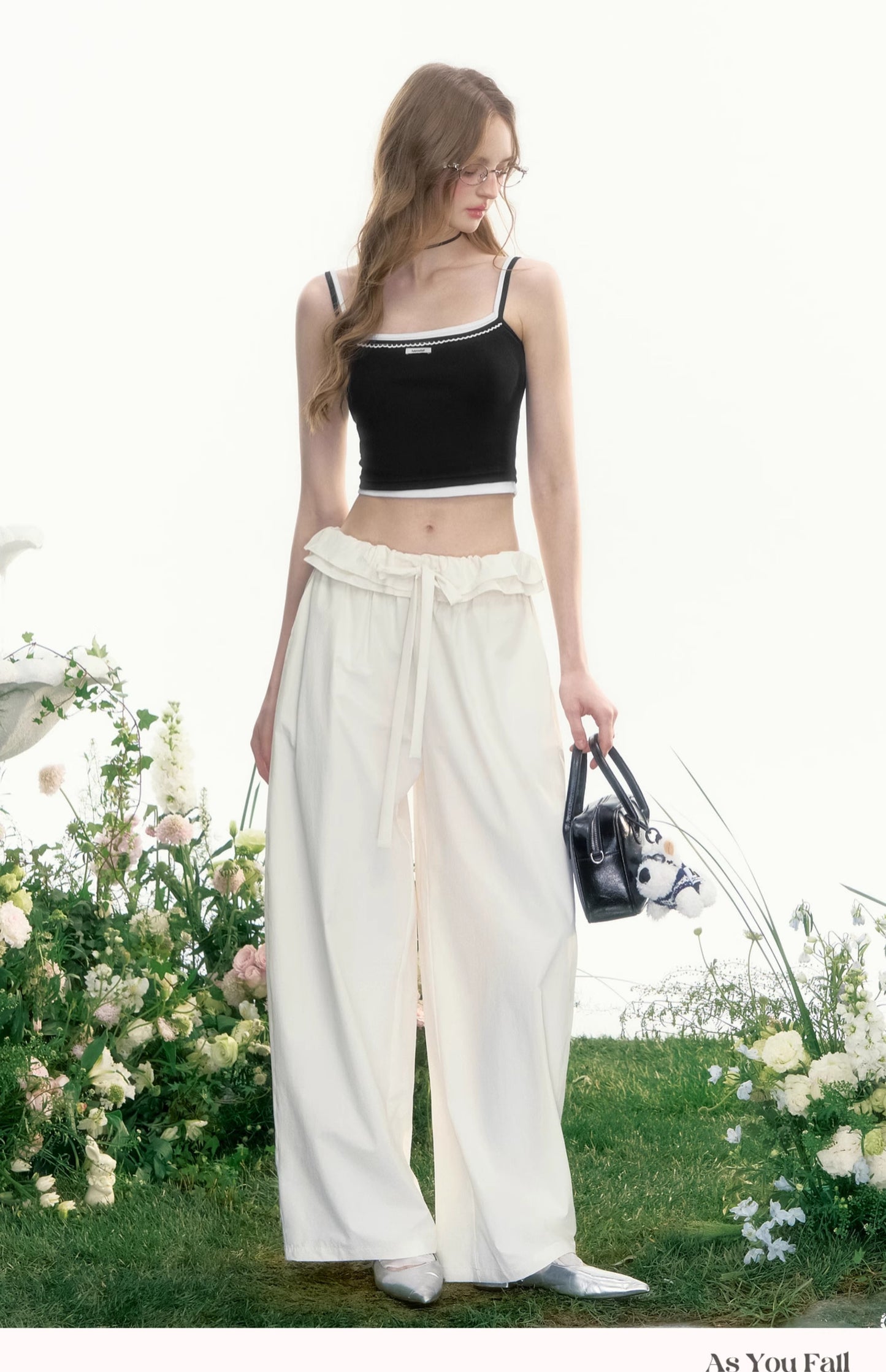 Ruffled Waist Wide-Leg Curved Trousers