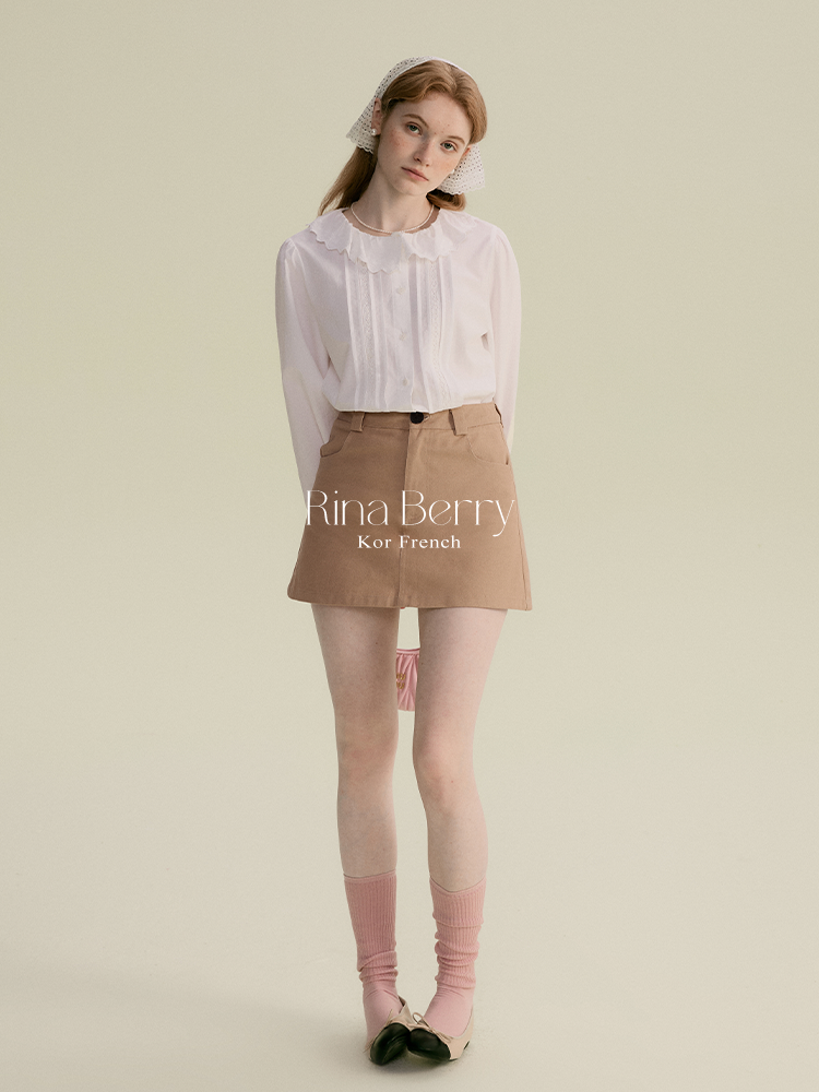 Scalloped Lace Collar Blouse With Pleated Front