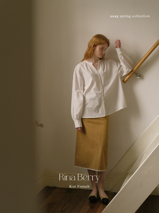 Collarless Lantern Sleeve Blouse