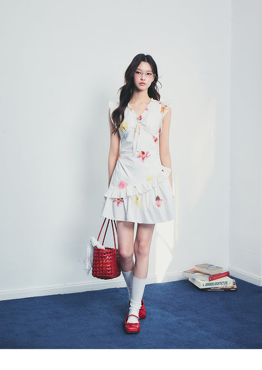 Blurry Floral Dress With Butterfly Sleeves