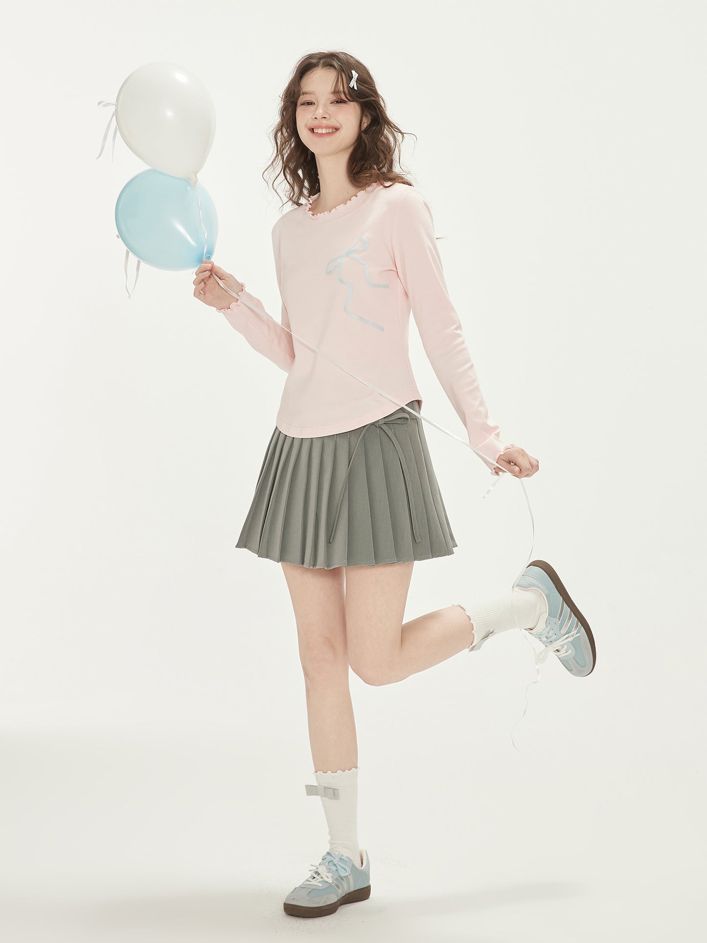 Ribbon Bow Motif Lettuce Edge T-Shirt