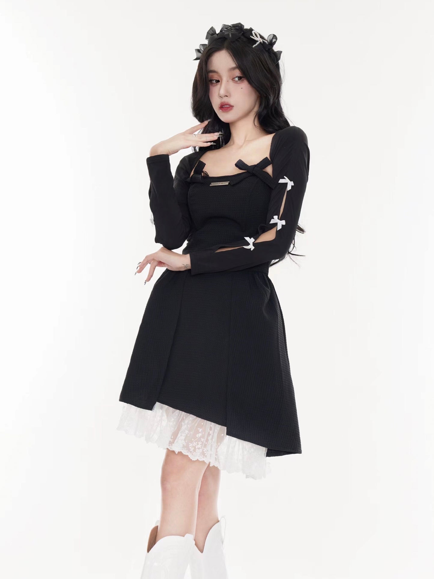 Bolero Cardigan Adorned With Bows