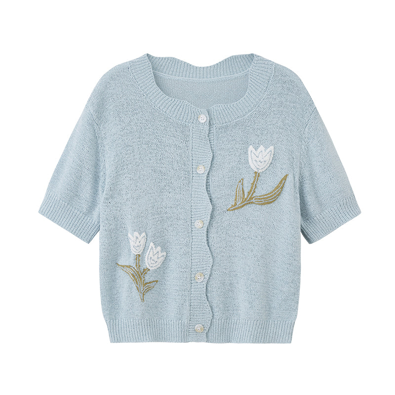 Tulip Knit Top With Wavy Edges