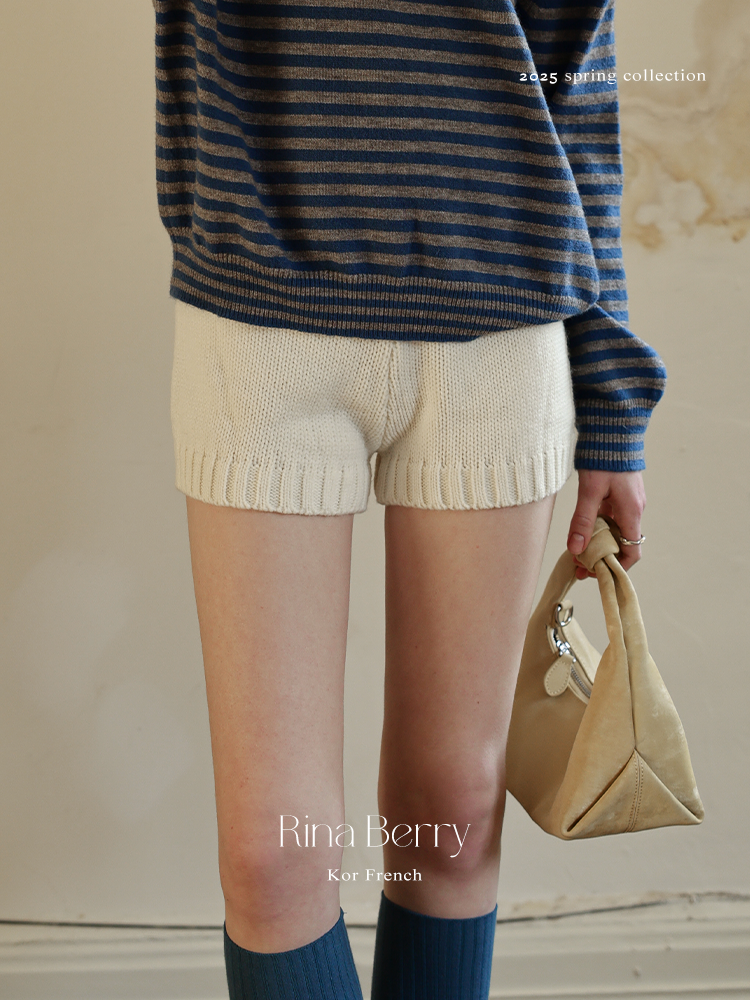 Chunky Wool Knit Shorts