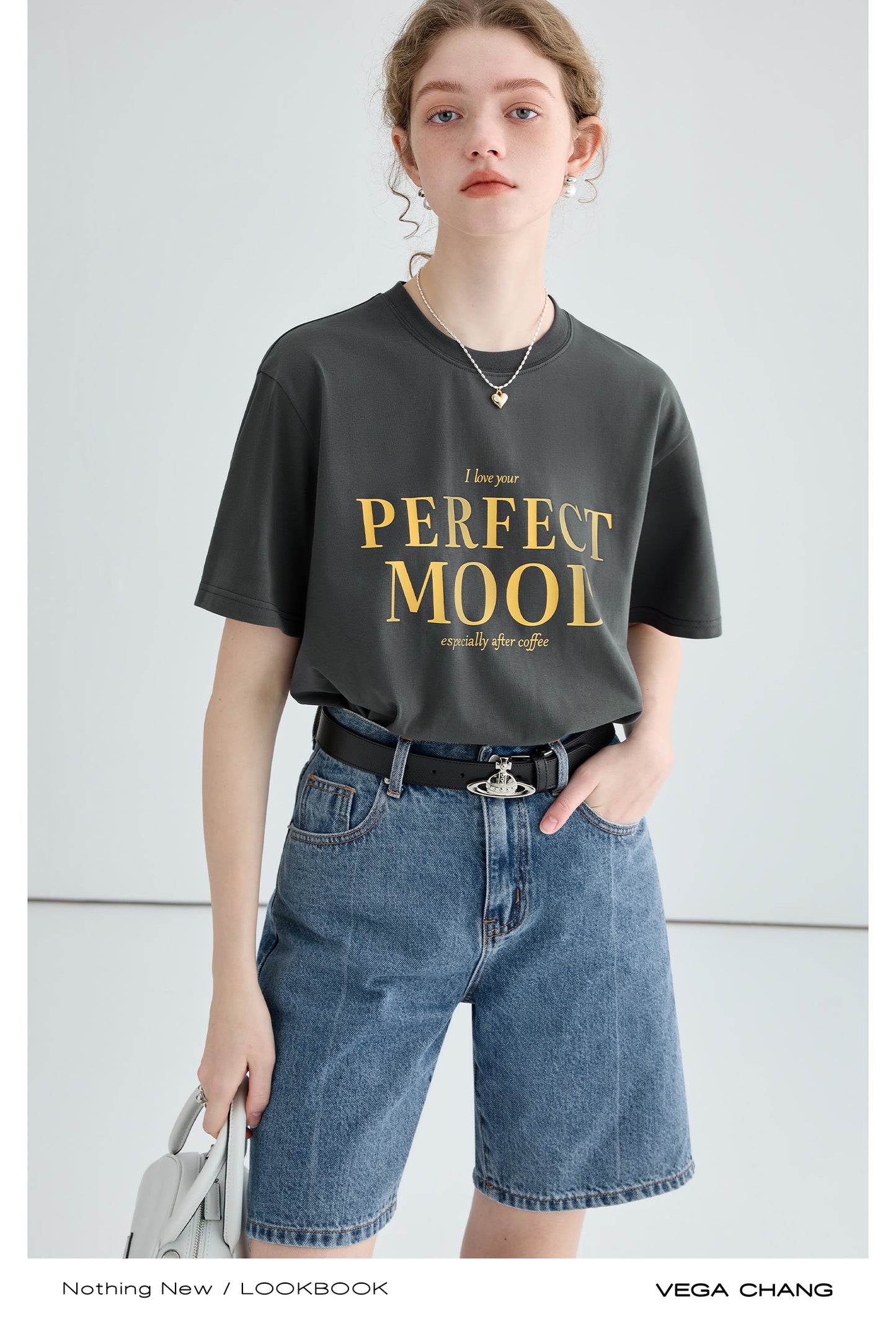 “PERFECT MOOD” Lettering T-Shirt