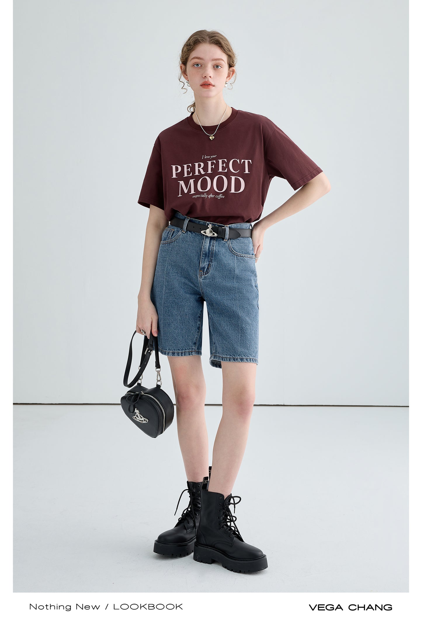 “PERFECT MOOD” Lettering T-Shirt