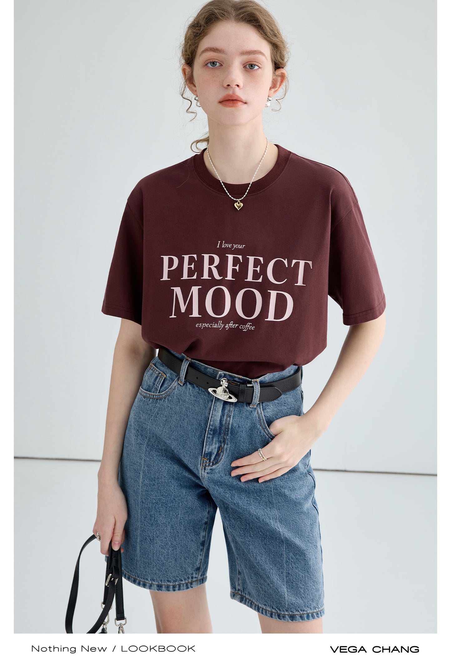 “PERFECT MOOD” Lettering T-Shirt