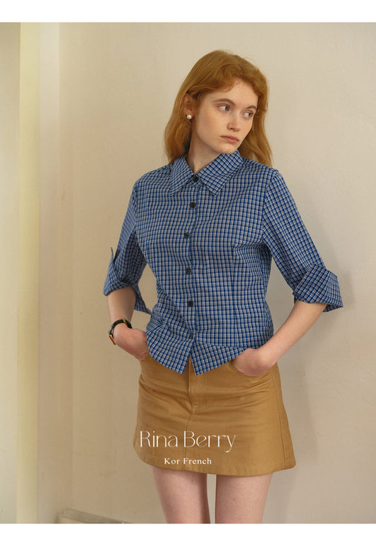 Short Fitted Plaid Shirt With Round Hem