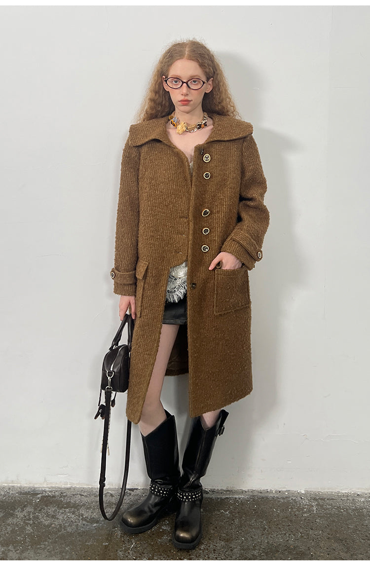 Sailor Collar Coat With Distinctive Placket