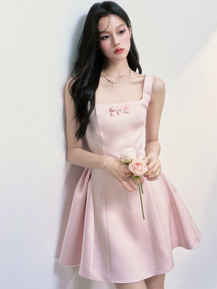 Wedding-Style Structured Sleeveless Dress