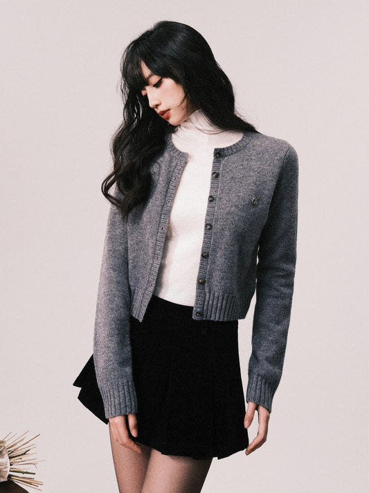 Wool Knit Short Cardigan With Metal Charm