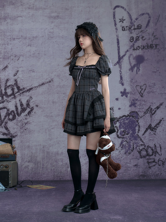 Puff-Sleeve Corset-Style Gothic Plaid Dress