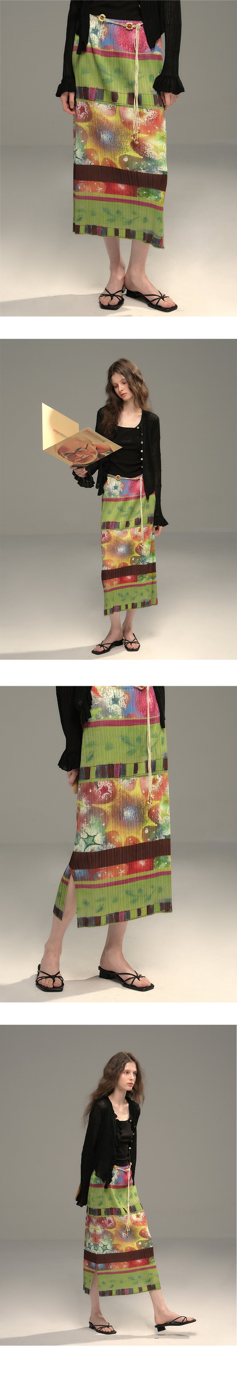 Sleeveless Embroidered Top And Pleated Retro Print Skirt