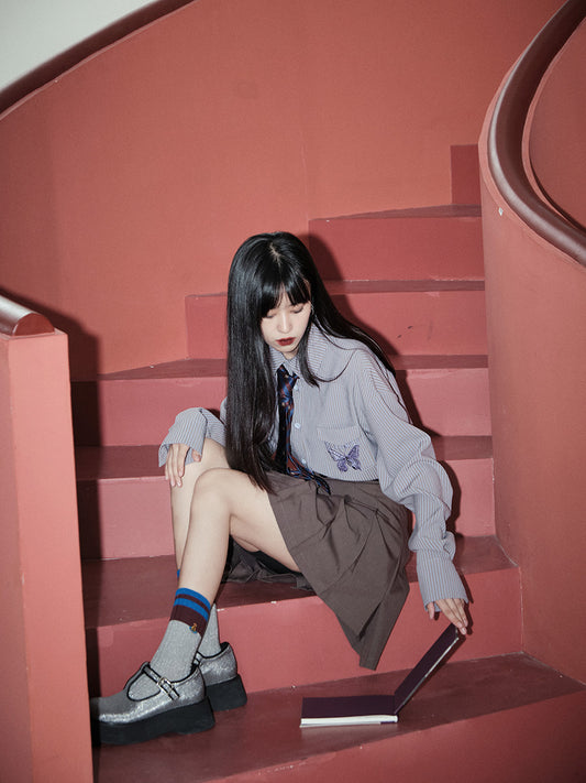 Butterfly Embroidered Stripe Shirt With Tie