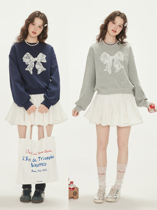 Relaxed Fit Lace Bow Sweatshirt