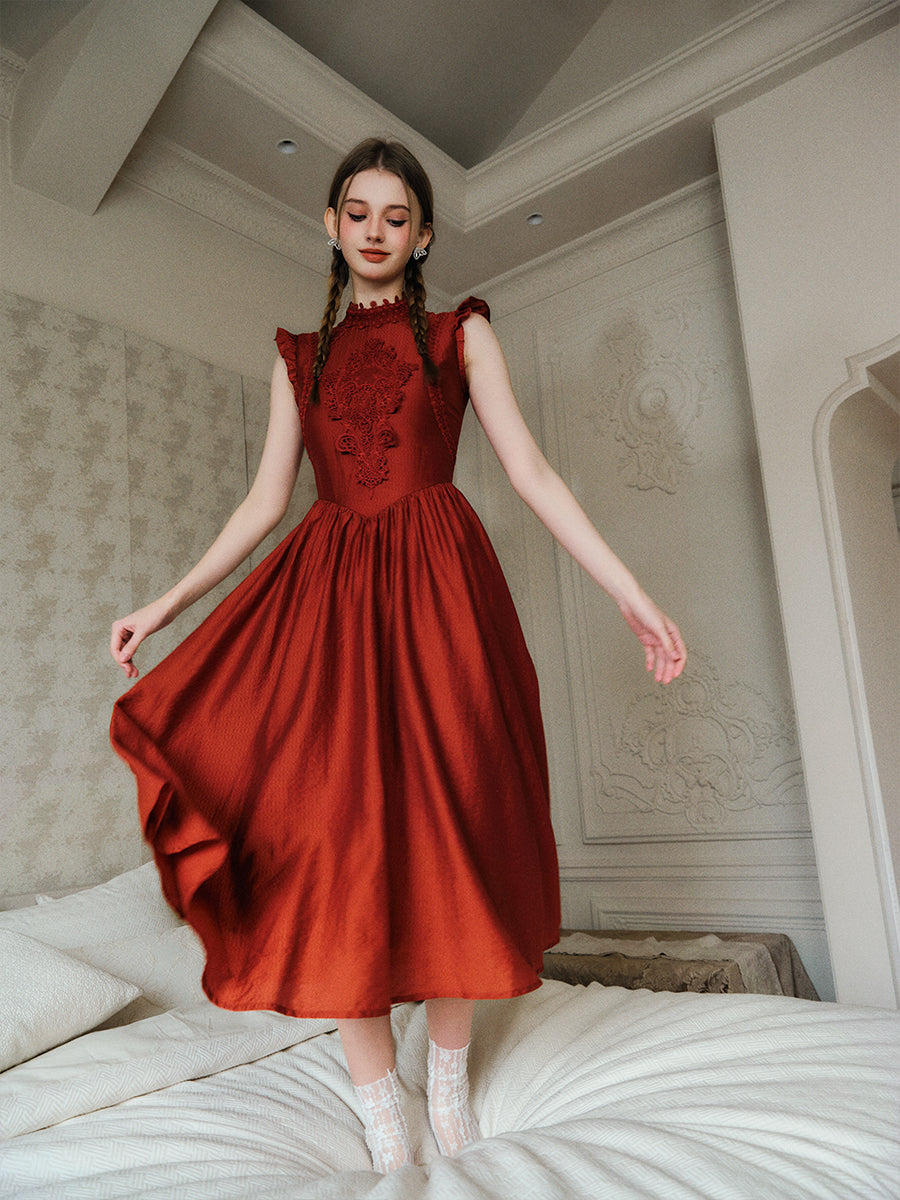 Embroidered Dress In Three Sleeve Styles
