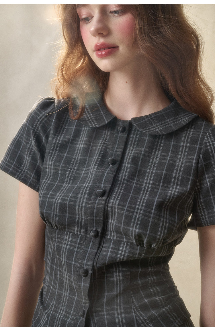 Peter Pan Collar Plaid Blouse And Ruffled Skirt