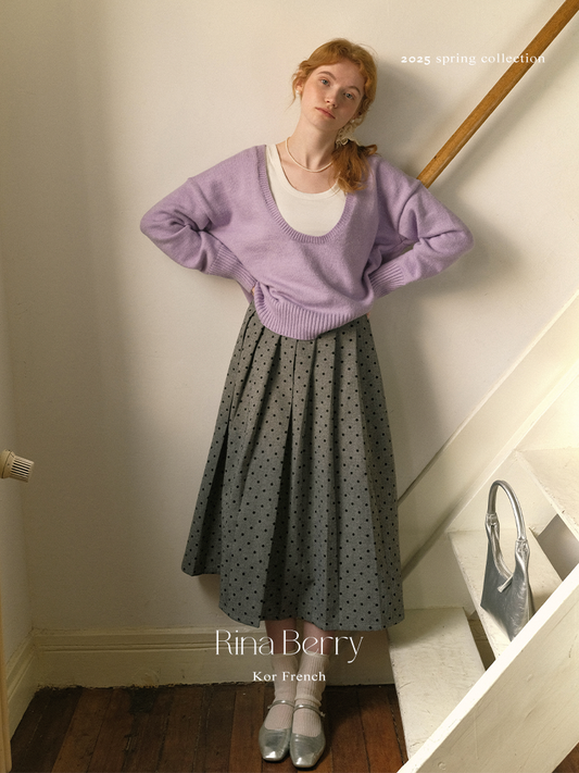 Deep U-Neck Sweater And Basic Tank Top