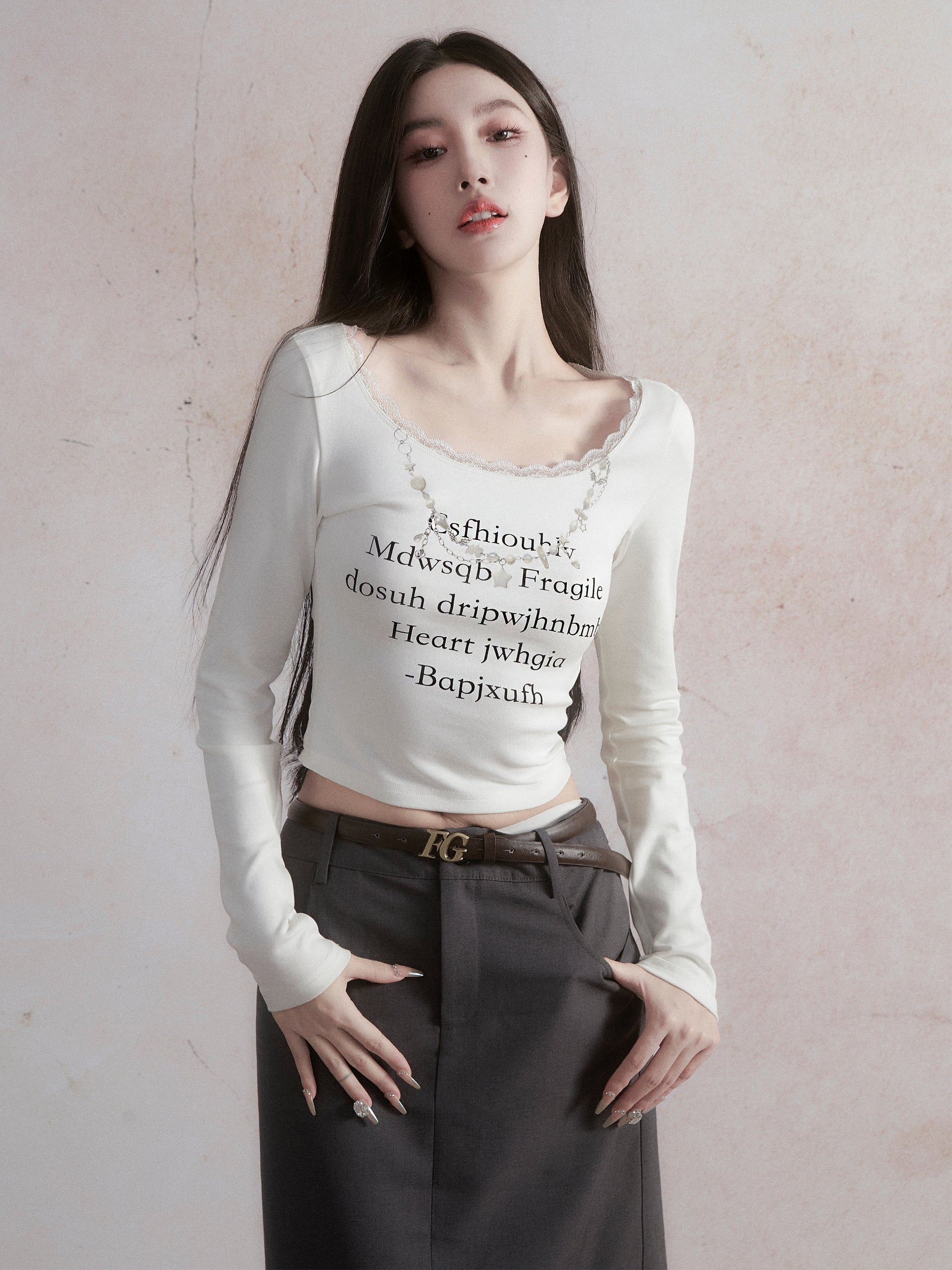 Cropped Scoop-Neck Top With Letter Print