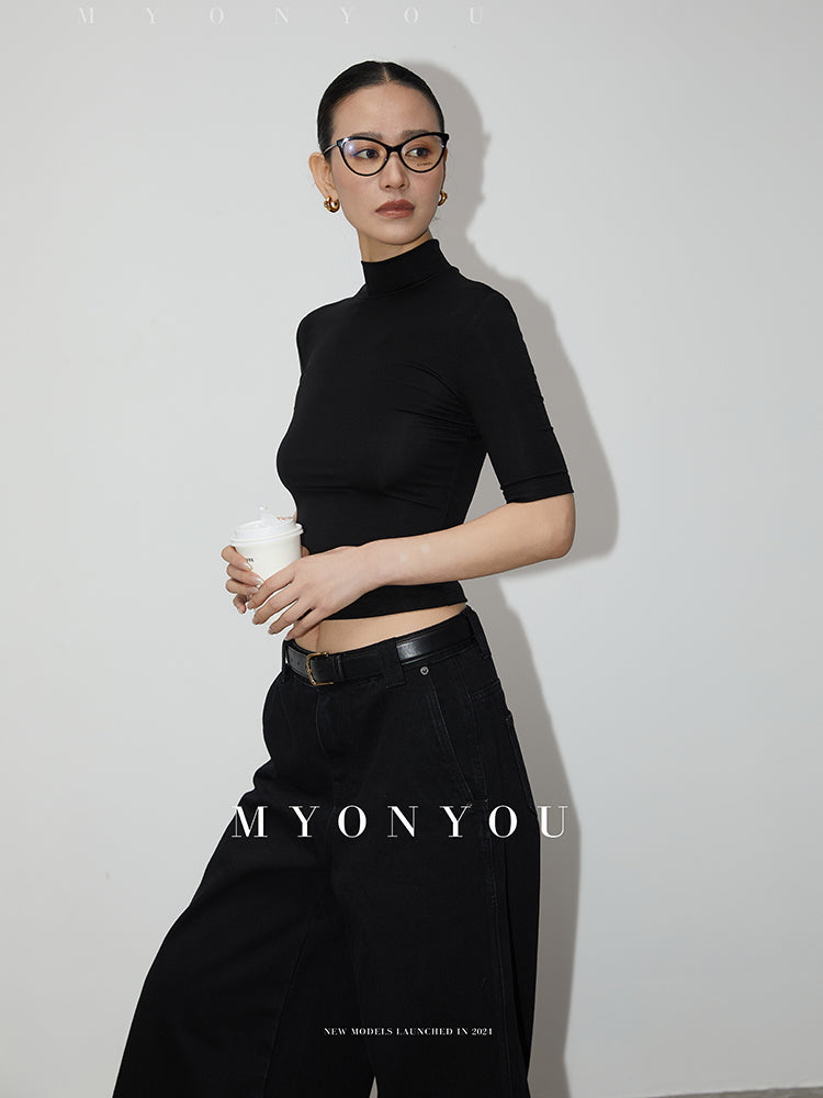 Basic High Neck Cropped Tee With Half Sleeves In Black