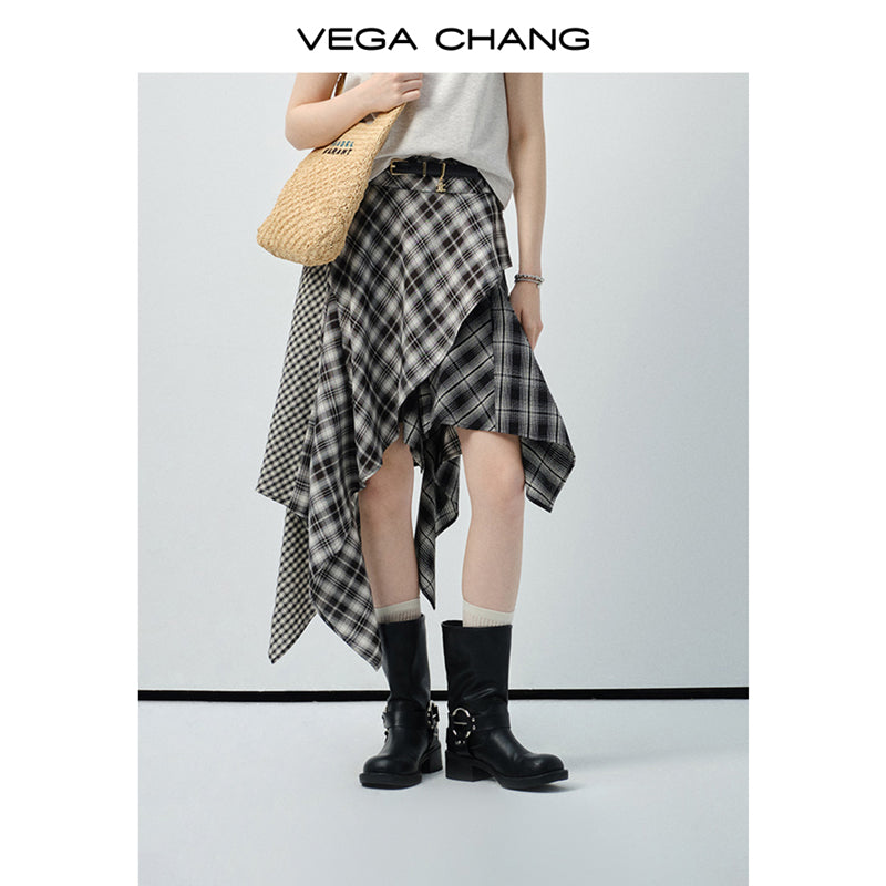 Appliqué T-Shirt & Asymmetric Plaid Panel Skirt