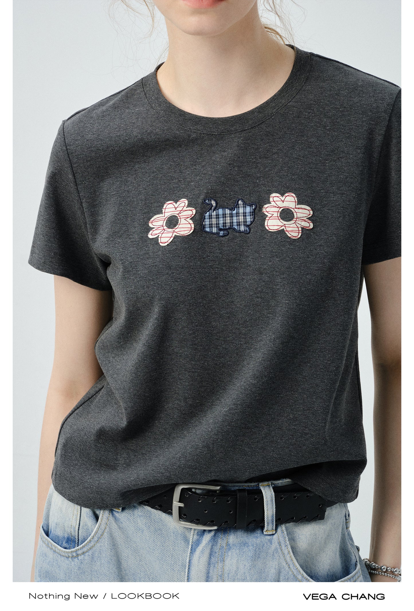 Appliqué T-Shirt & Asymmetric Plaid Panel Skirt