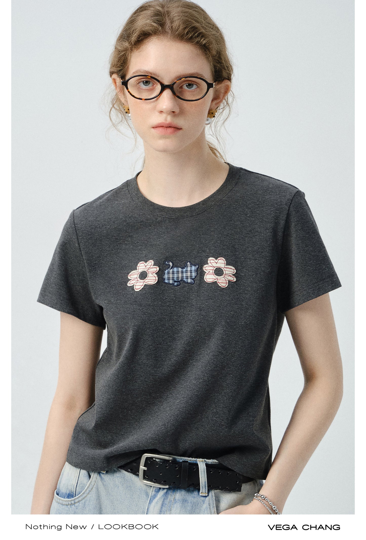 Appliqué T-Shirt & Asymmetric Plaid Panel Skirt