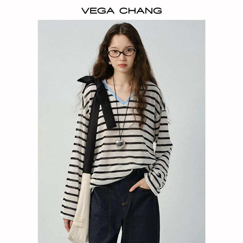 V-Neck Lightweight Knit T-Shirt In Stripes Or Plain