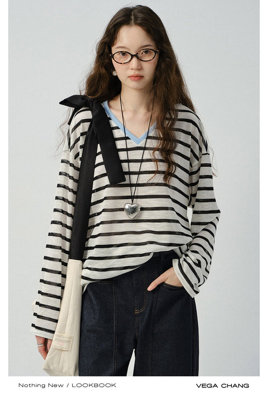 V-Neck Lightweight Knit T-Shirt In Stripes Or Plain