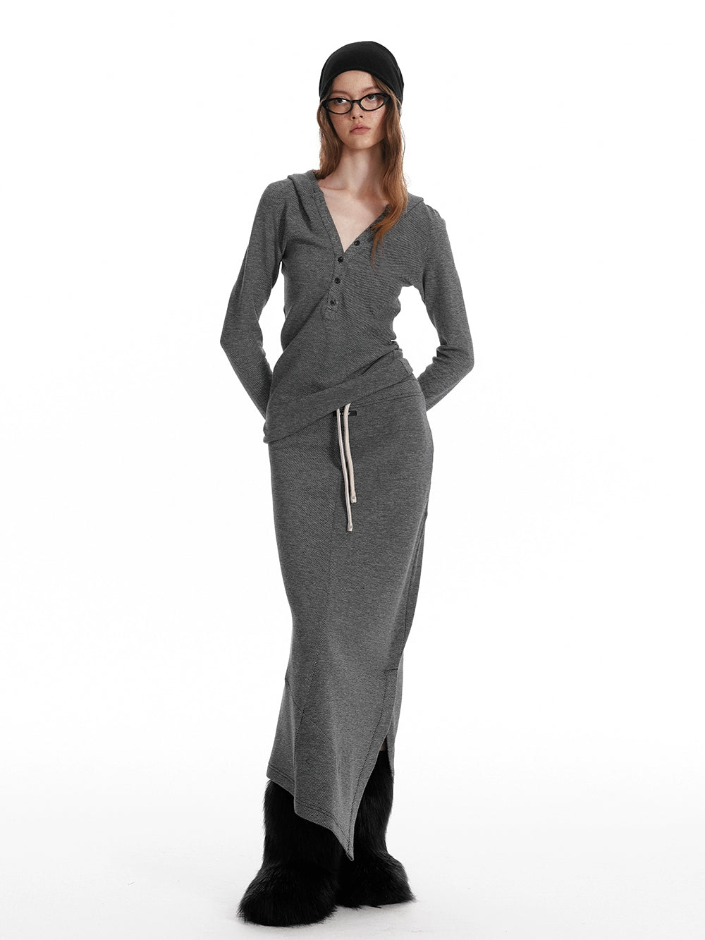 Slim Fit Hooded Half-Button Top / Slit Skirt