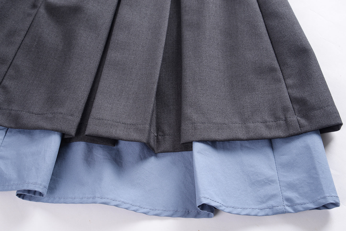 Cropped Cotton Shirt And Low-Rise Layered Skirt