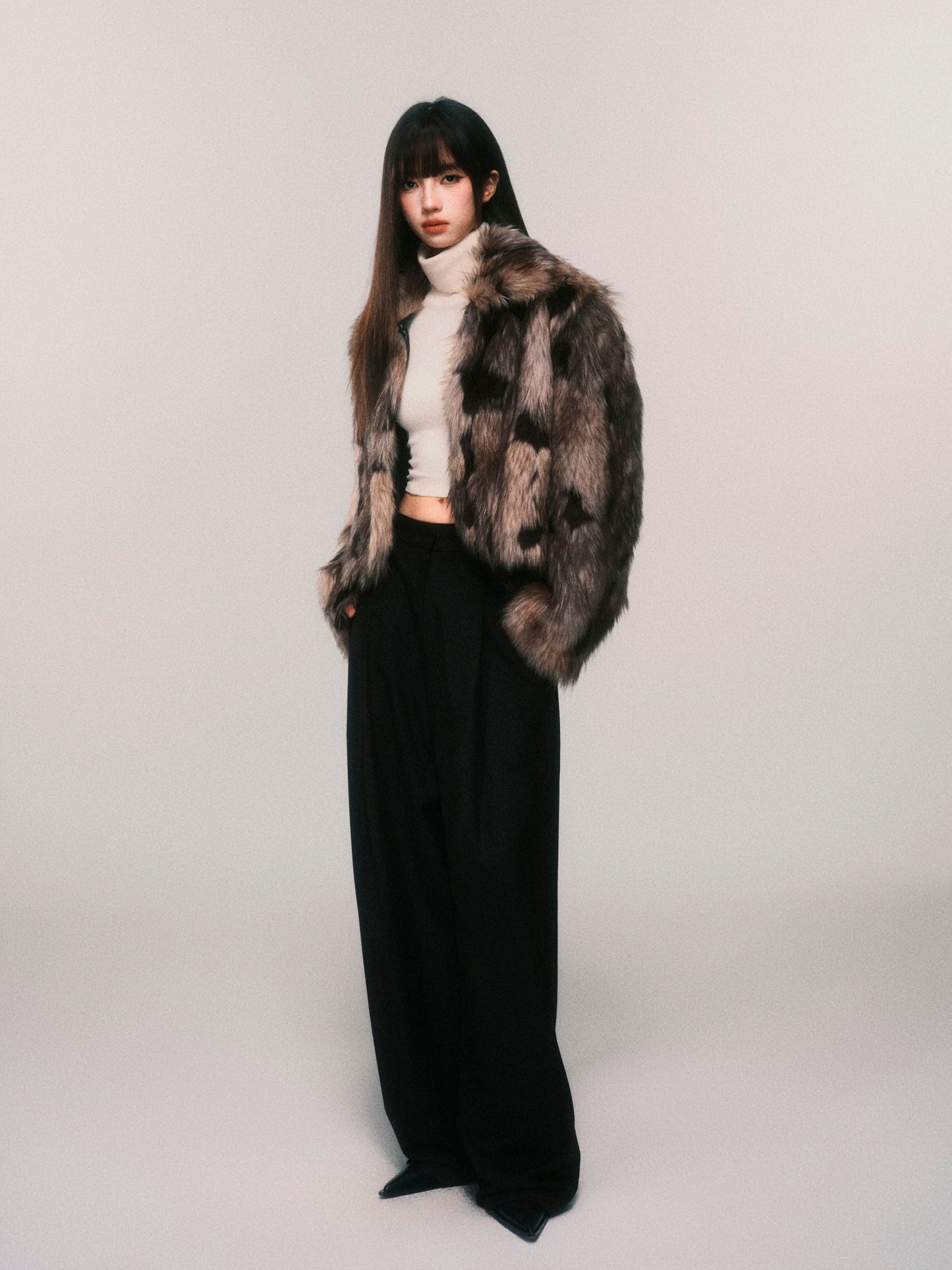 Spotted Pattern Short Faux Fur Coat
