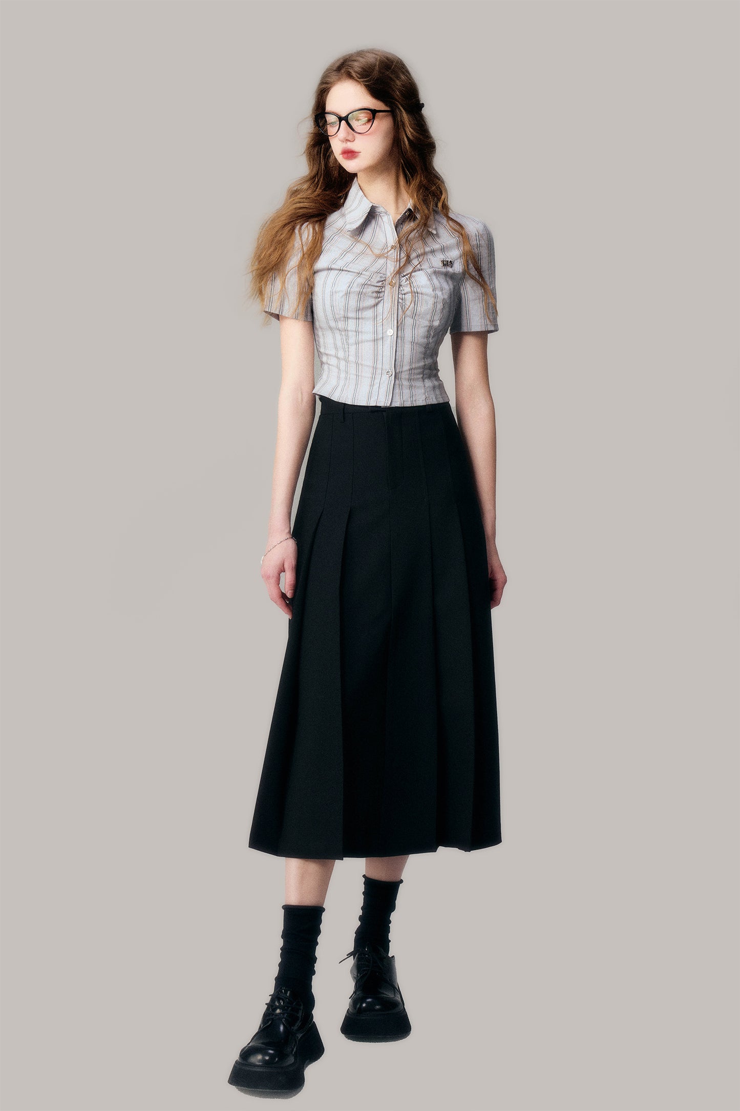 High-Waisted Tailored Pleated Skirt