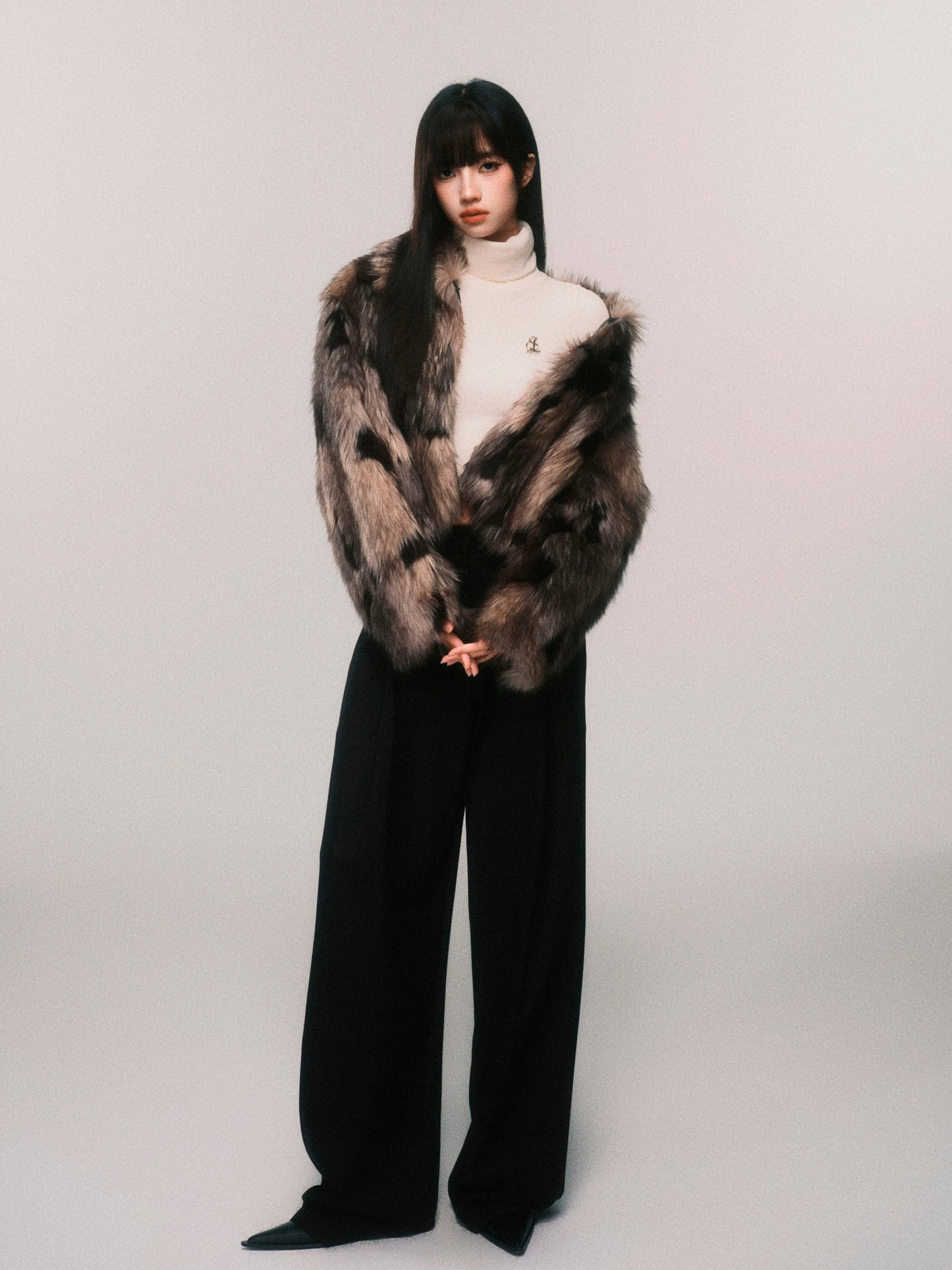 Spotted Pattern Short Faux Fur Coat