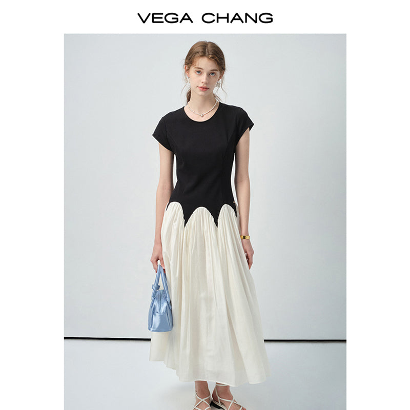 Two-Tone Scalloped Waist Maxi Dress