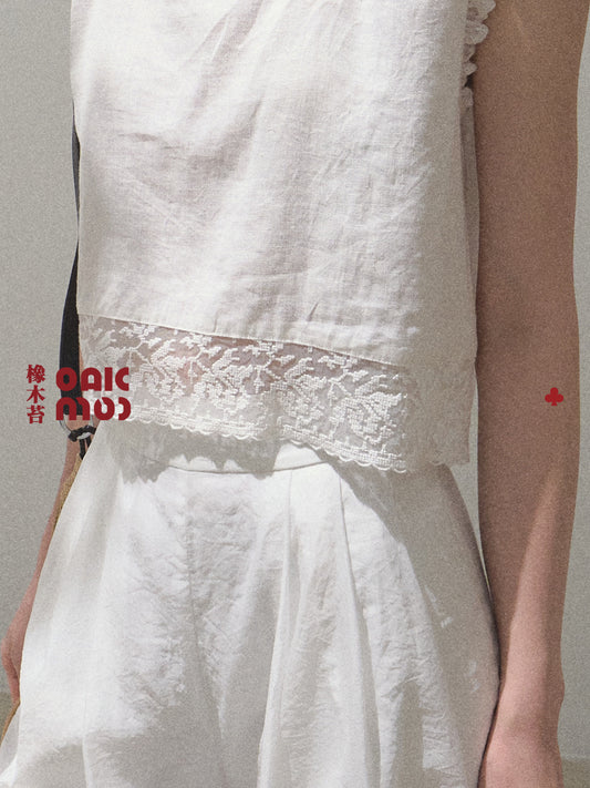 Lace Trimmed Sleeveless Linen Blend Top