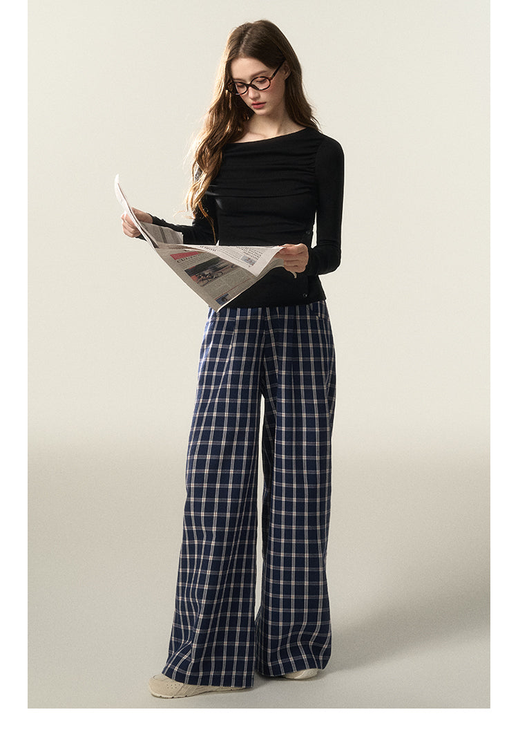 Low-Rise Relaxed Plaid Wide-Leg Pants