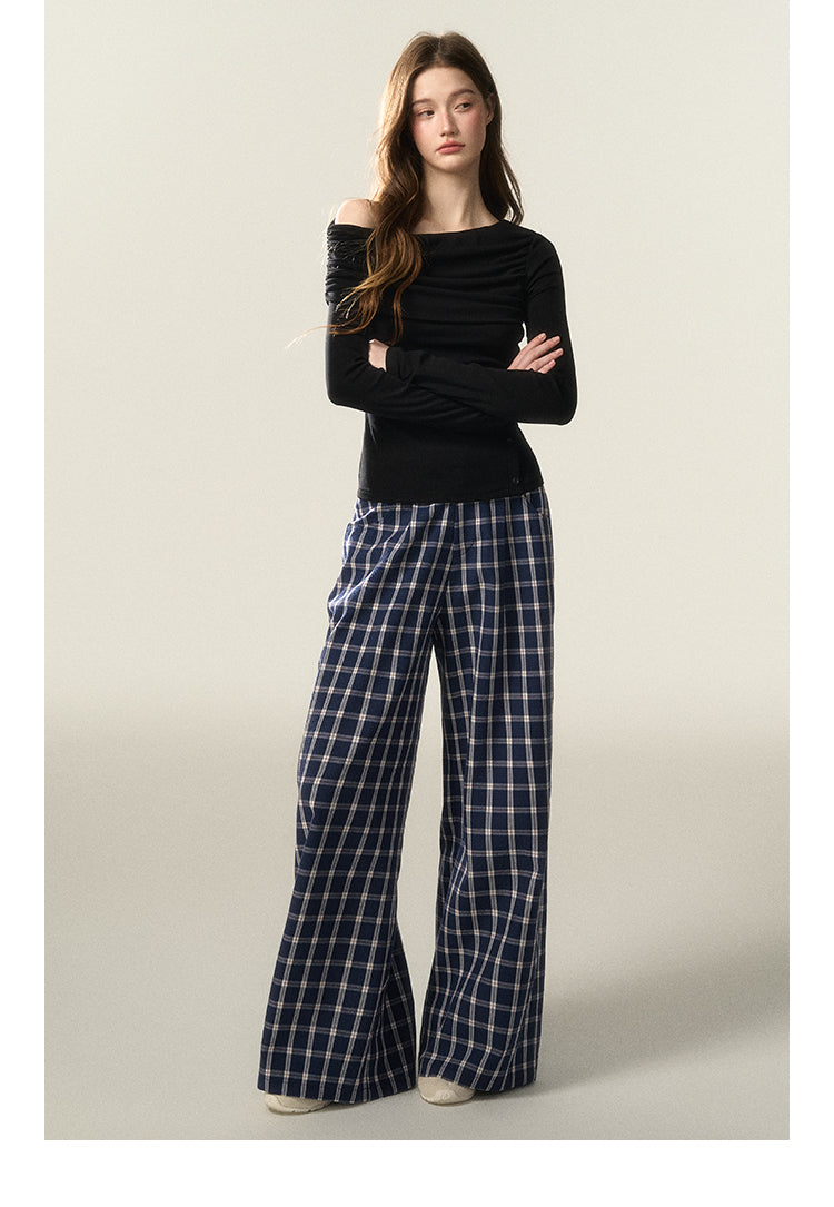 Low-Rise Relaxed Plaid Wide-Leg Pants