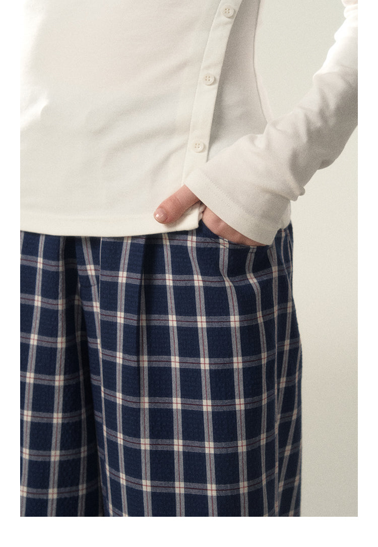 Low-Rise Relaxed Plaid Wide-Leg Pants