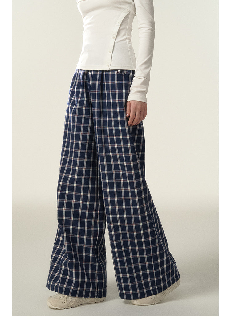Low-Rise Relaxed Plaid Wide-Leg Pants