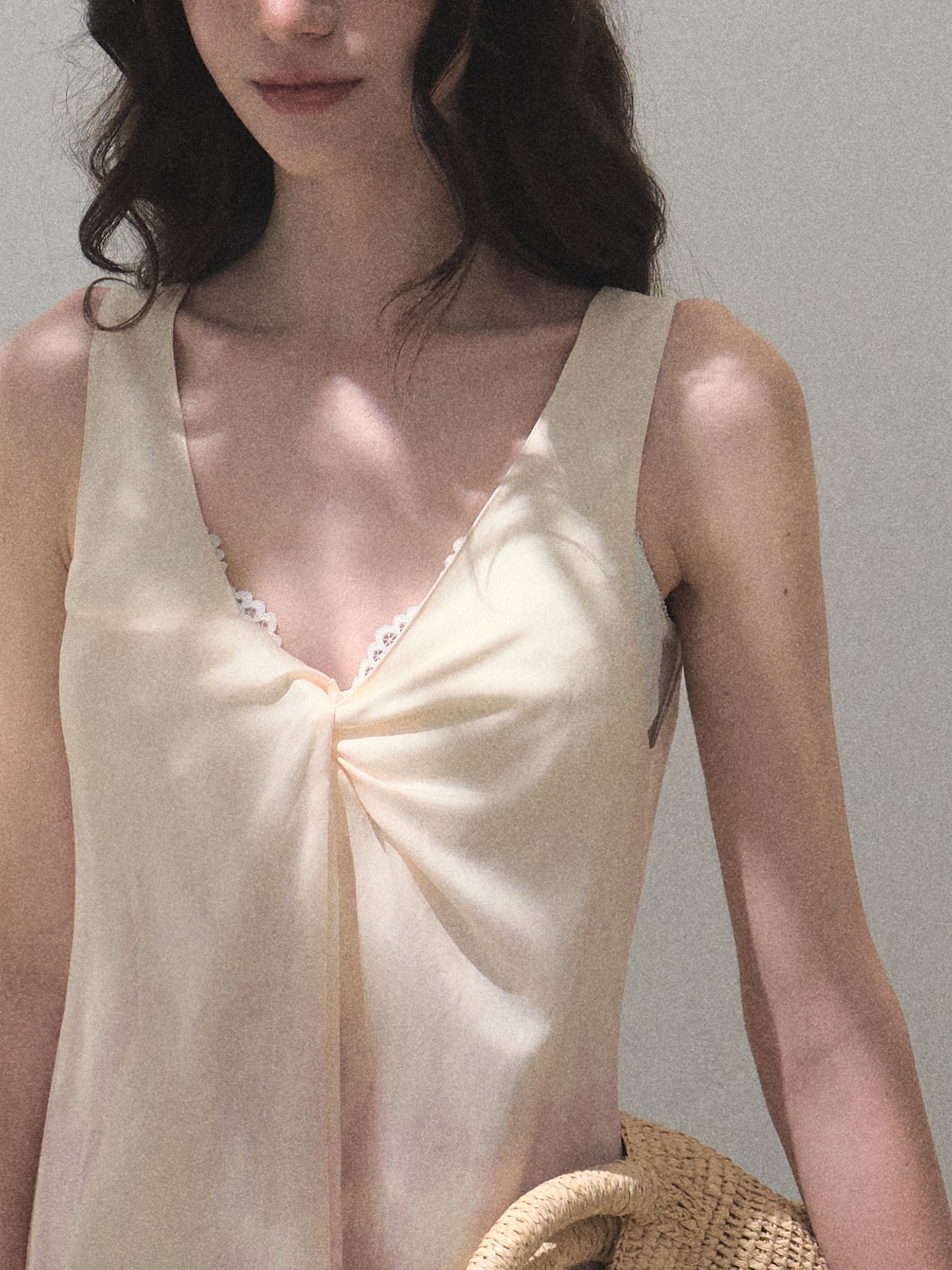 V-Neck Twisted-Front Sleeveless Printed Dress