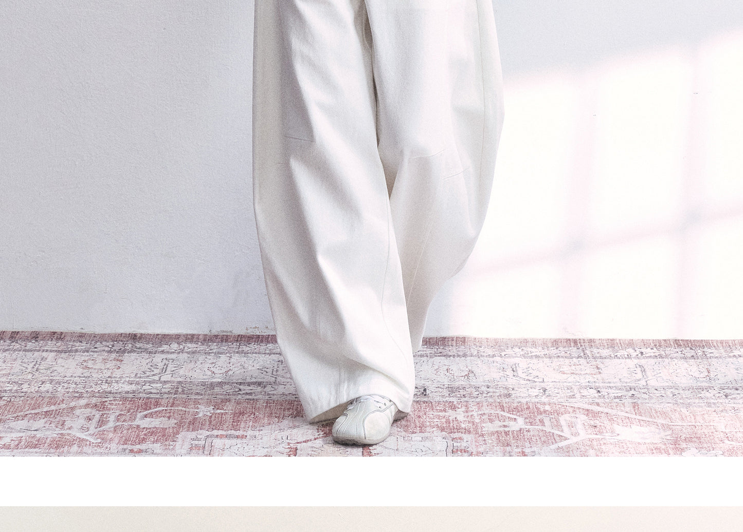 Pure Cotton Washed Barrel-Leg Jeans