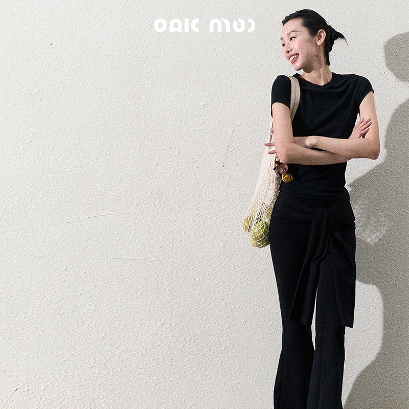 Slim Fit Tie Waist Flared Knit Pants