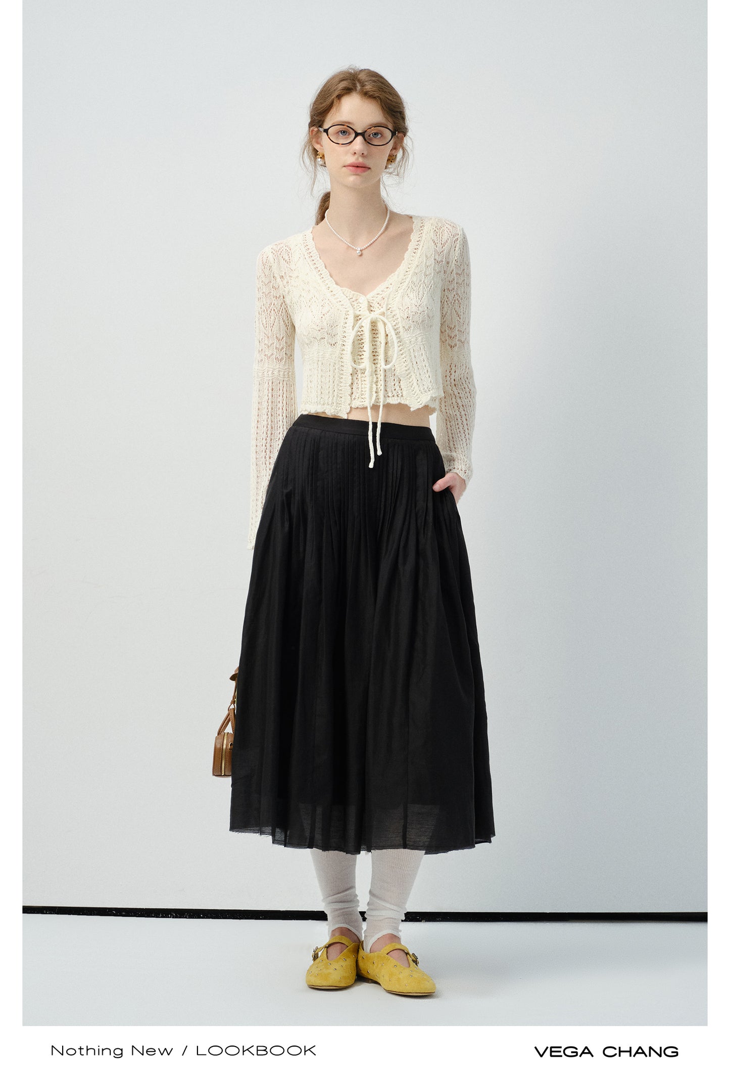 Lace Knit Top Set And Voluminous Lace Hem Skirt