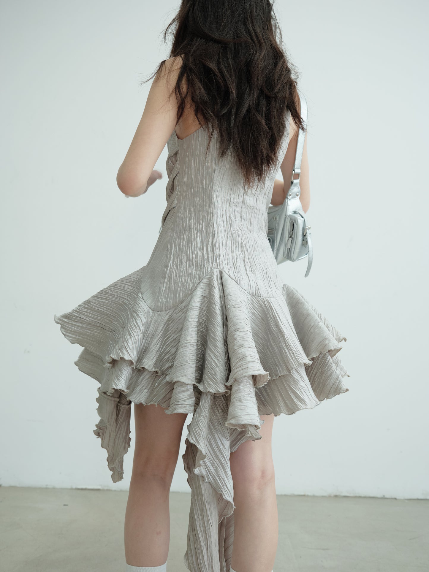 Sleeveless Crinkled Dress With Asymmetric Ruffled Hem