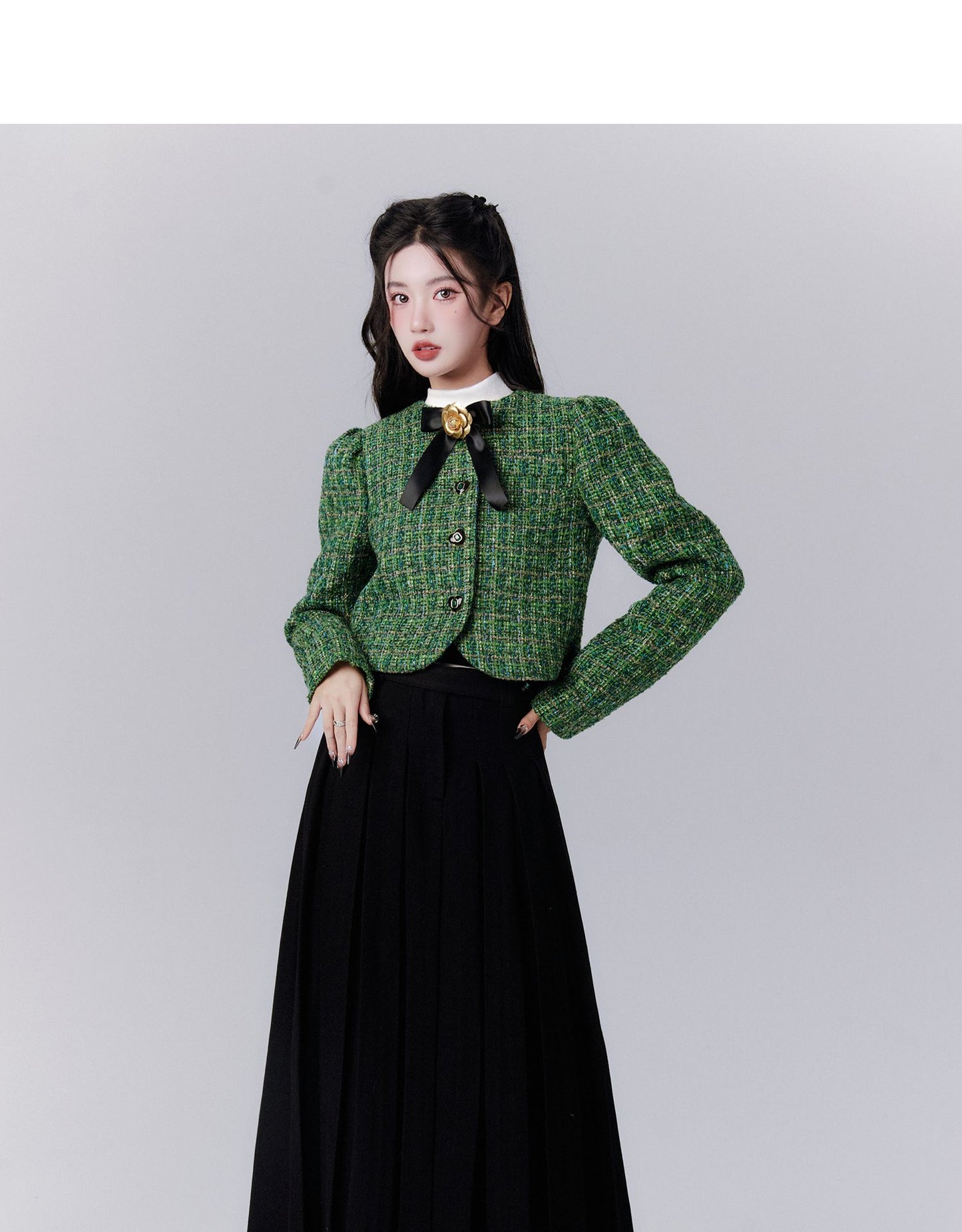 Pleated Skirt With Bijou-Button Double Belt