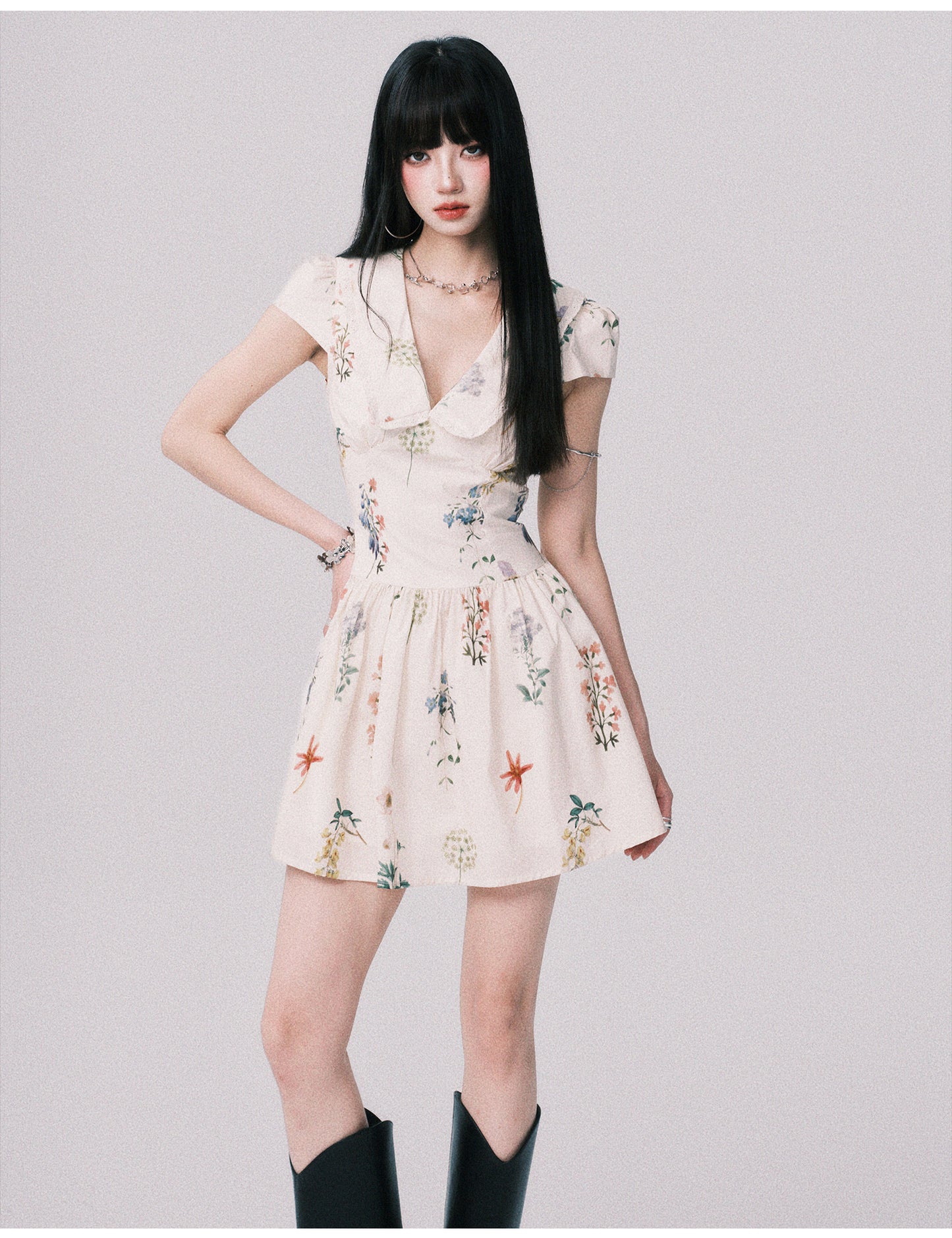 Doll Collar Floral Dress In Pure Cotton