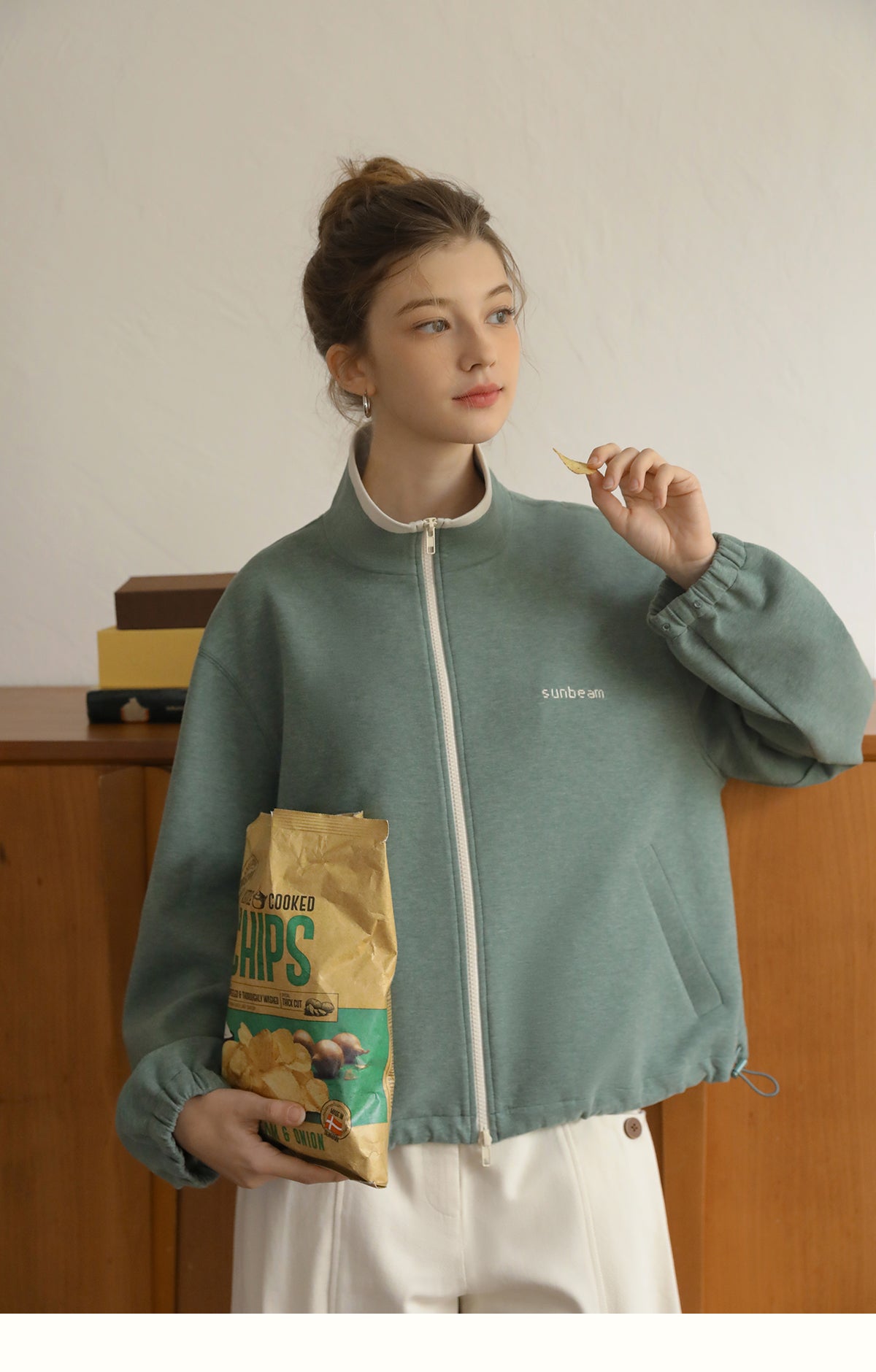 Stand Collar Zip-Up Sweat Top
