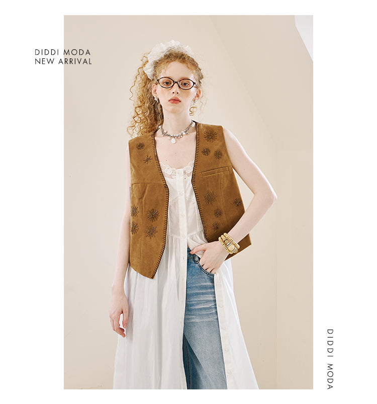 Beaded Faux Suede Vest With Clasp Closure
